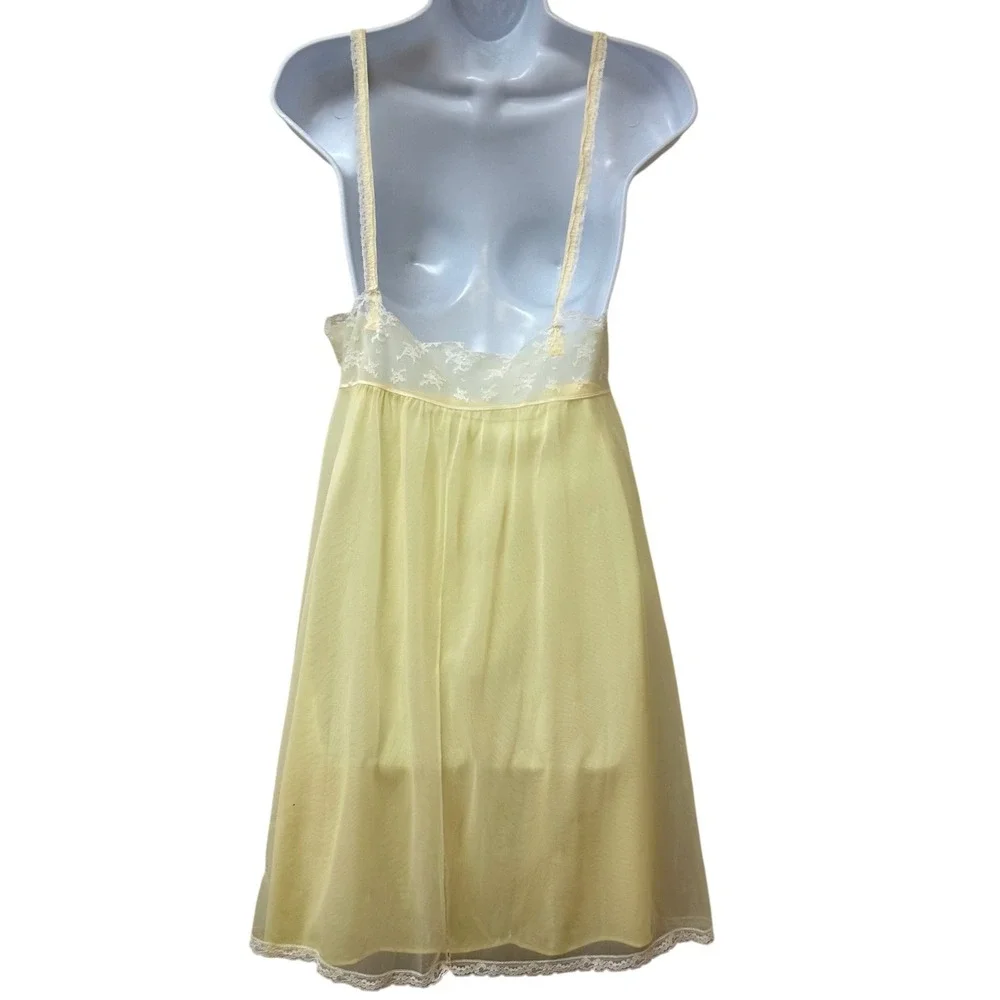 Vintage Warners Yellow Lace Babydoll Nightgown 32 USA 60s 70s Sheer Lingerie
